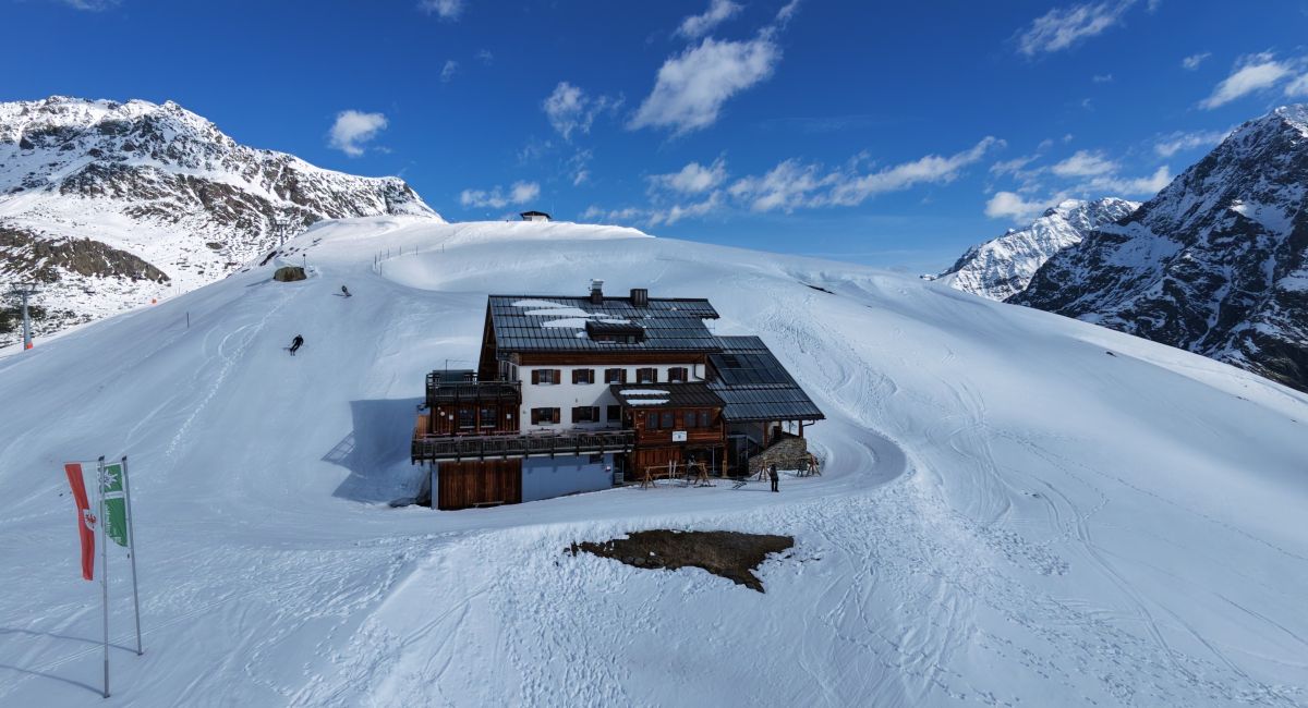 alpenvereinshütte riffelseehütte pitztal tirol